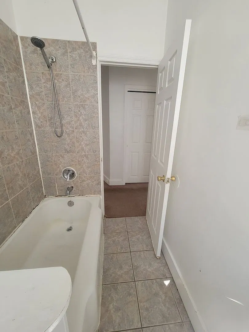 7208 Torresdale Ave — Photo 3