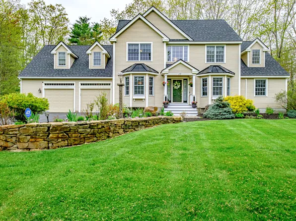 10 Hidden Creek Drive, Scarborough, ME 04074