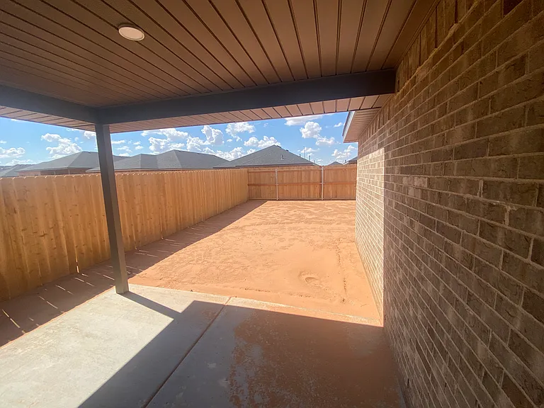 404 Pratt Dr #2 — Photo 9