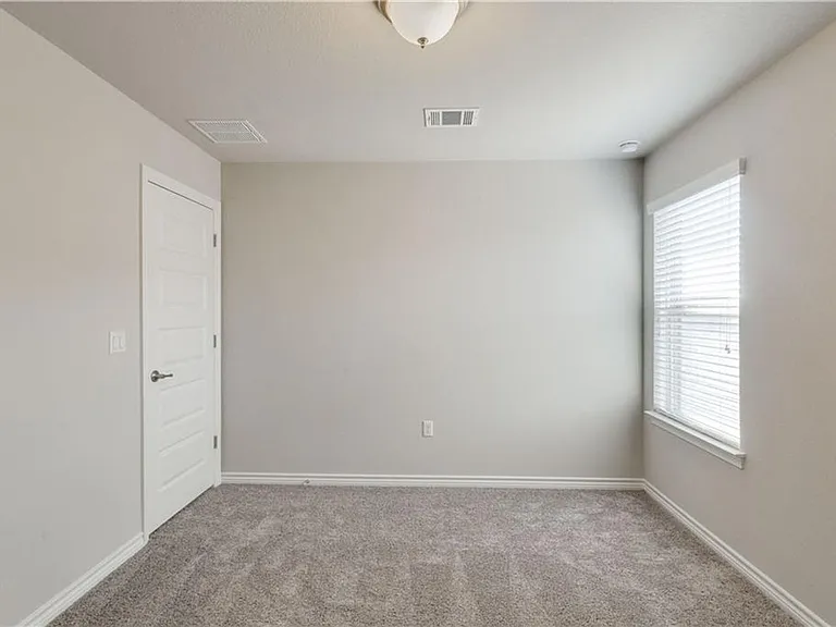 14202 McCoy Loop — Photo 19