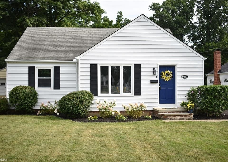 1st image of 23884 Smith Ave