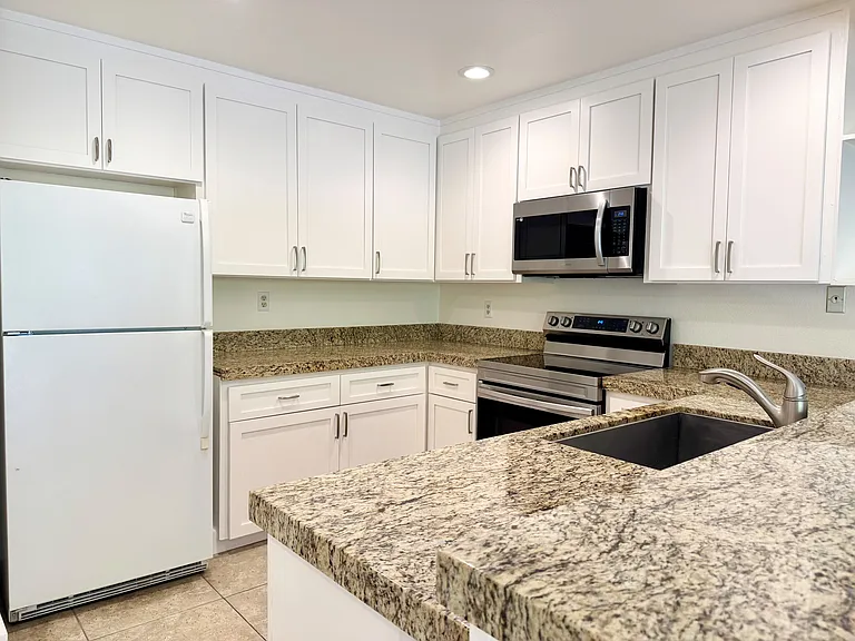 2214 Almaden Rd #B — Photo 7