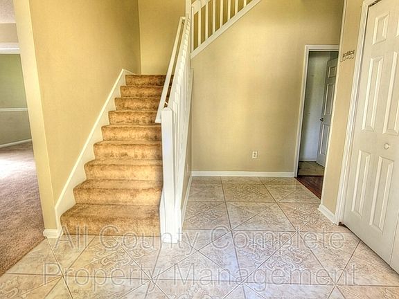 3rd image of 11827 Collins Creek Dr