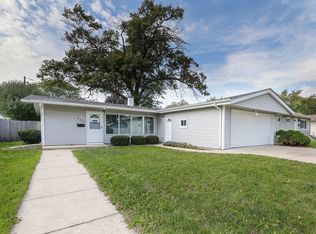 809 Westshire Dr, Joliet, IL 60435