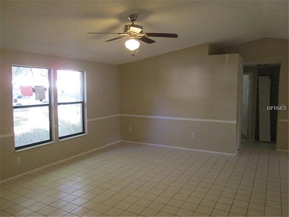 4th image of 553 Hammock Dr