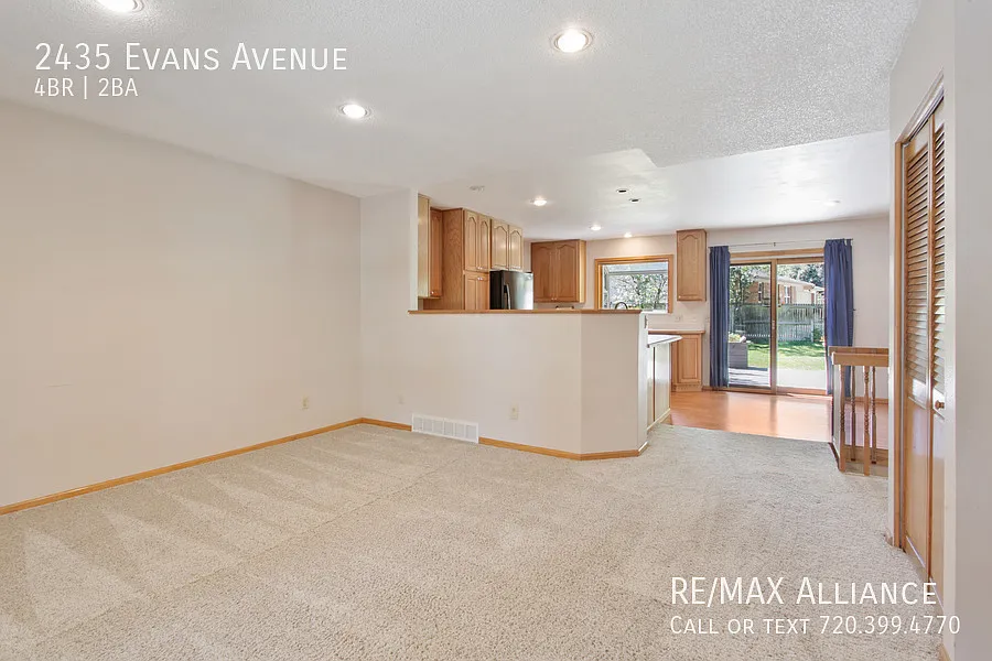 Fantastic Tri-Level Louisville Home ready for you! — Photo 3