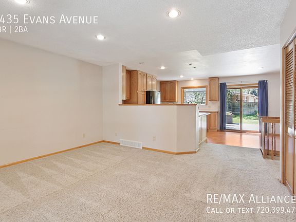 3rd image of 2435 Evans Ave