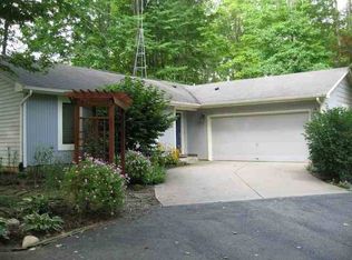 100 Ln 148 Crooked Lk, Angola, IN 46703