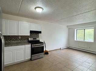 5611 Clover Pl APT 3, Ridgewood, NY 11385
