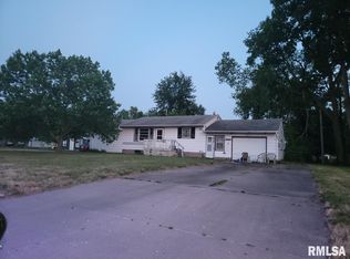 4002 Morton Dr, East Moline, IL