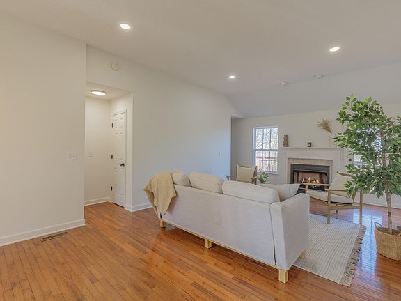 4th image of 7258 British Rd