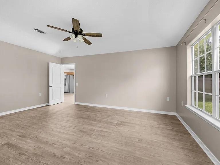 1477 Sturbridge Pl — Photo 10