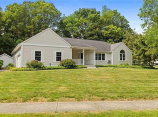 240 Mulberry Dr, South Kingstown, RI 02879