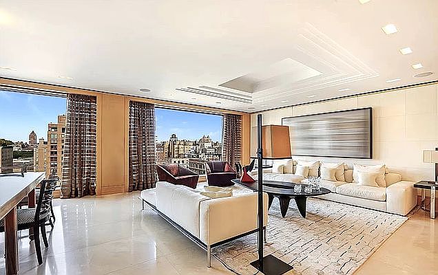 1st image of 944 Park Ave #16