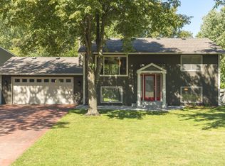 12230 51st Ave N, Plymouth, MN 55442