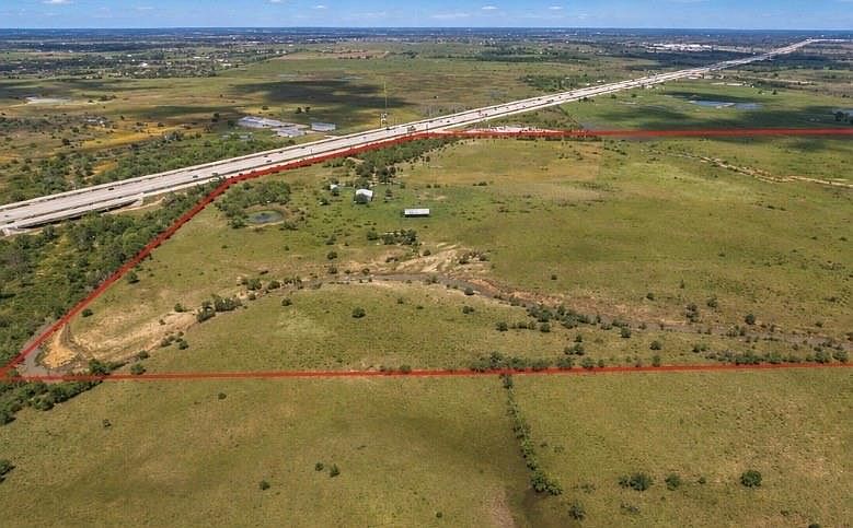 1st image of 7489 SW Interstate Highway 10 Frontage Rd