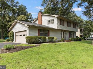 183 Grosvenor Ln, Severna Park, MD 21146