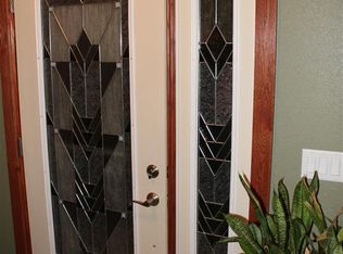 6204 E Split Rock Rd, Sioux Falls, SD 57110