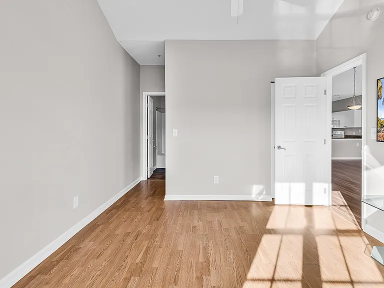 3947 Gladiola Ct #303 — Photo 26