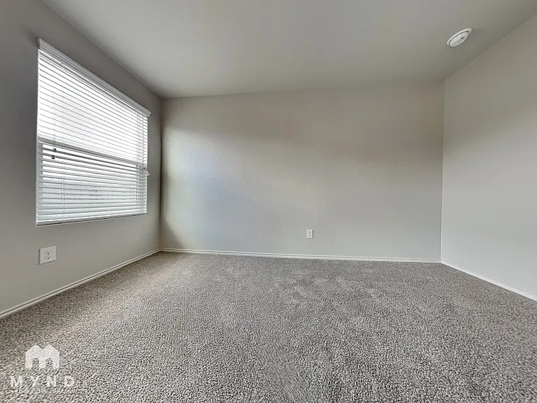 9421 Apple Ridge Ln — Photo 7