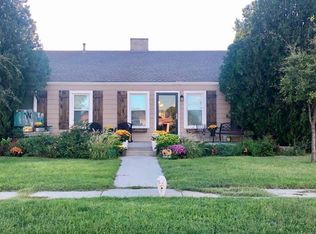 302 SW 2nd St, Seminole, TX 79360