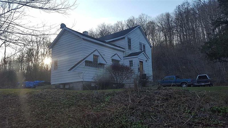 4th image of 2018 BURTONSVILLE Road