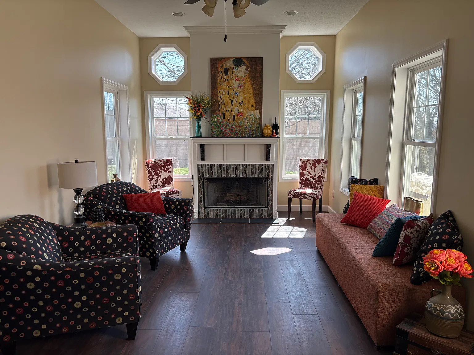 3 bed, 2.5 bath, 2081 sqft, $2,900 — Photo 3