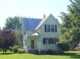 1817 Cedar Corners Rd, Algoma, WI 54201