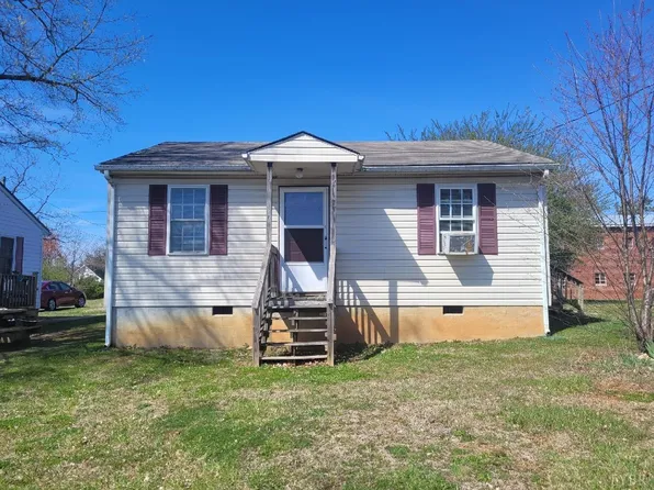 208 Front St, Keysville, VA 23947