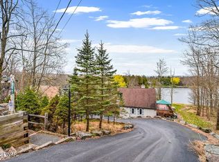 771 Deerfield Rd, Lake Ariel, PA 18436