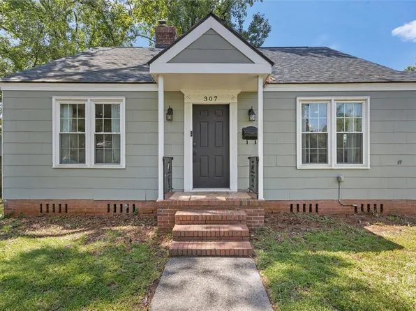 307 Columbus Drive, Savannah, GA 31405
