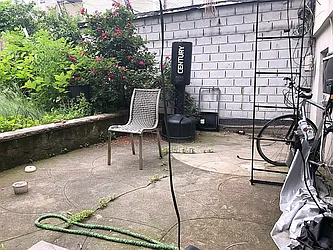 Rented by Northside Plaza Inc.