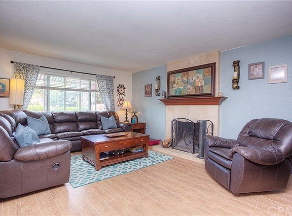 5th image of 8606 Calle Feliz
