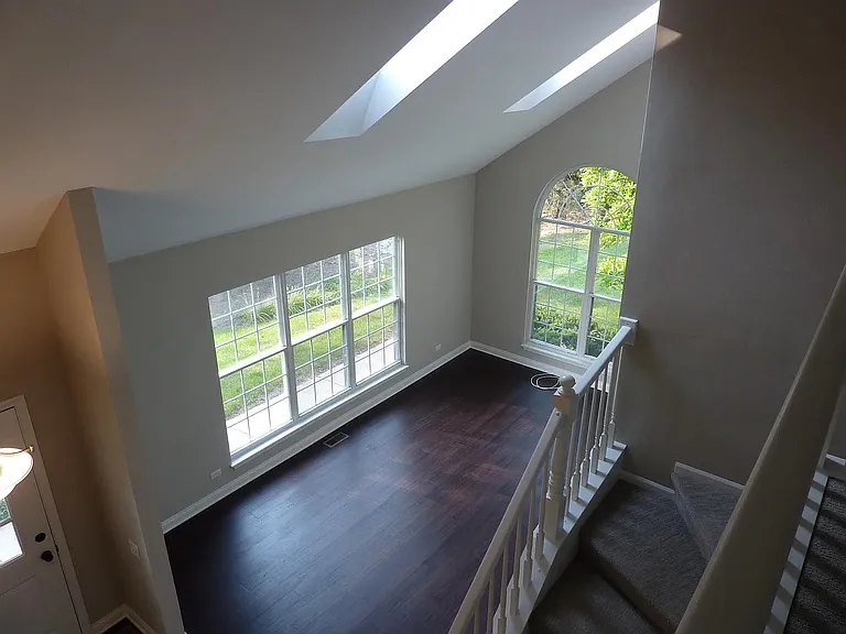 1585 Regan Ct — Photo 4