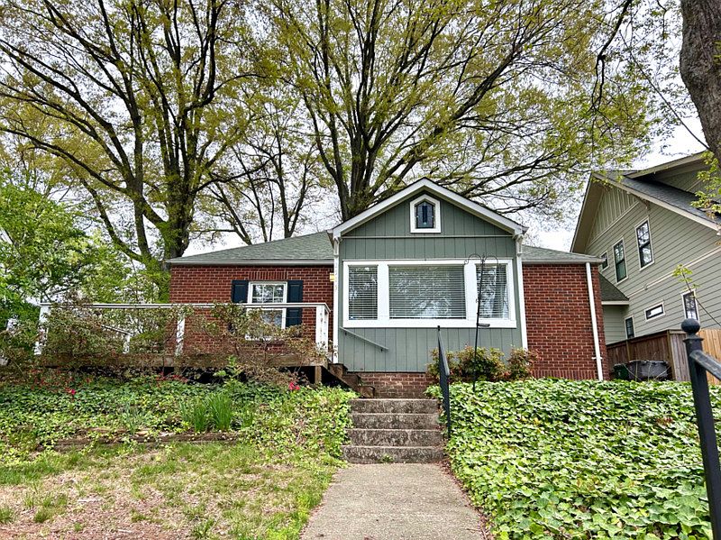 1st image of 2515 Chesterfield Ave