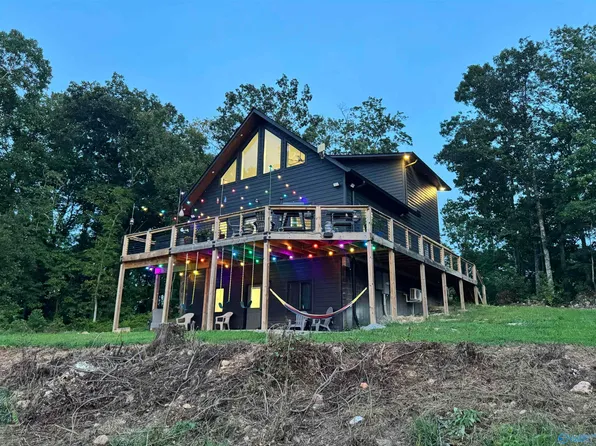 500 Dogwood Ln, Ashville, AL 35953