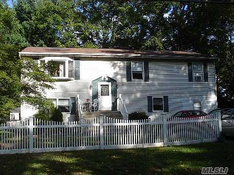 1st image of 5 Oak St