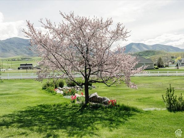 185 E 9400 S, Paradise, UT 84328
