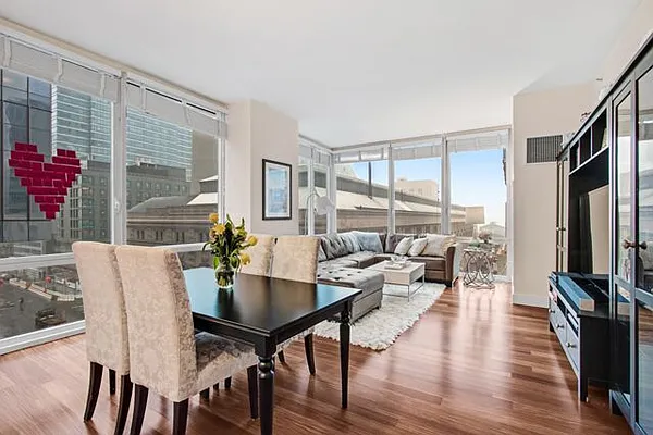 Rented by Compass | media 13