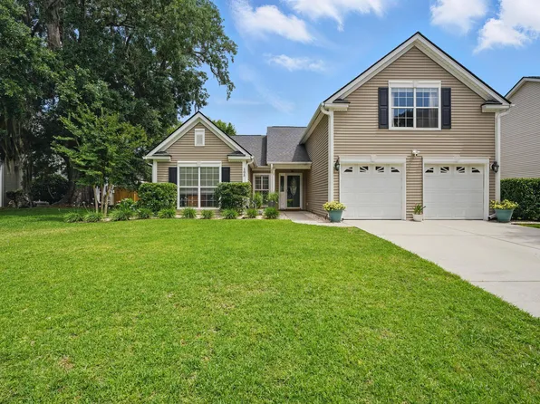 105 Corral Cir, Summerville, SC 29485