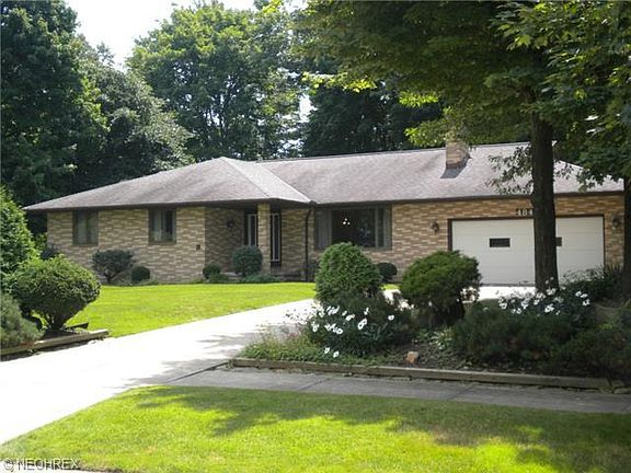 2nd image of 484 Celestia Dr