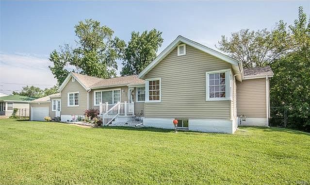 1st image of 3461 Evergreen Ln