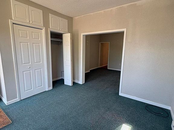3rd image of 54 Diamond Ave