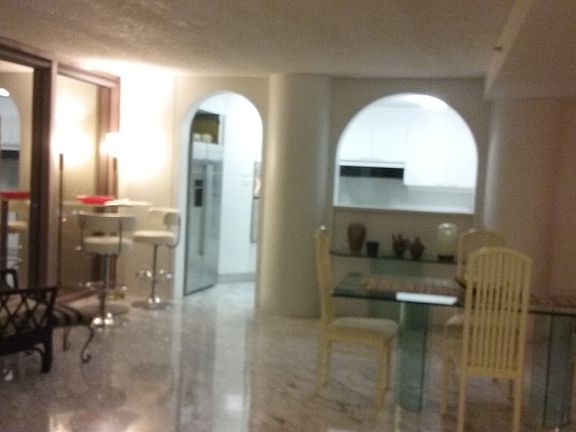 4th image of 415 South St #Makai1201