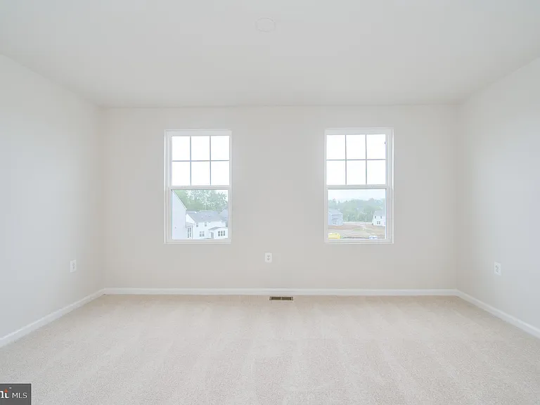 82 Coolidge Ave — Photo 19