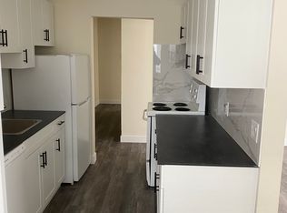 275 Nassau St N #1, Winnipeg, MB R3L2J4