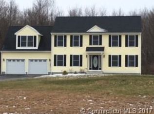 3 Jamies Way, Oakdale, CT 06370