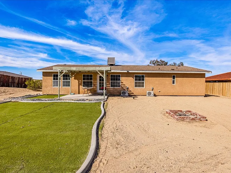 73777 Playa Vista Dr — Photo 38