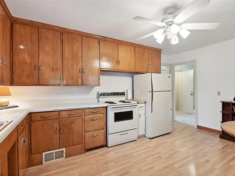 3001 McKinley St NE #2 — Photo 3