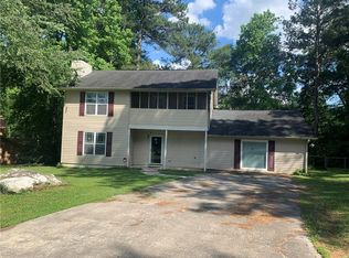 104 Shannon Chase Dr, Fairburn, GA 30213